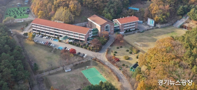 무봉산청소년수련원 전경.