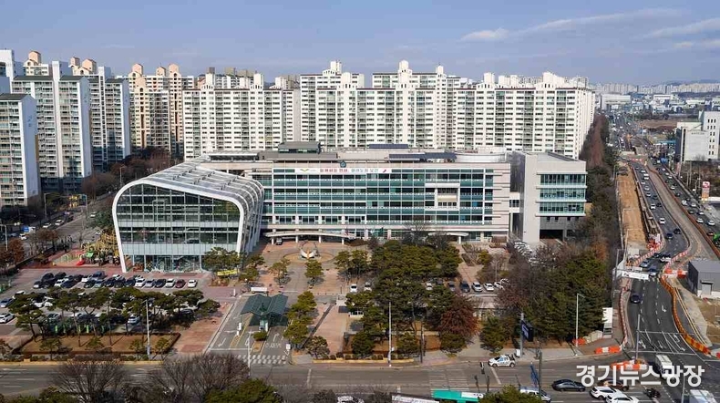 오산시청 전경.