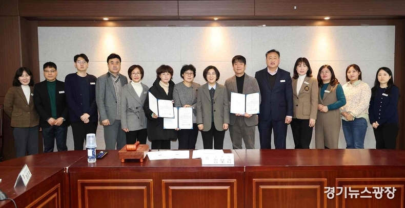 시청 상황실에서 저소득 취약계층 보호 등을 위한 ‘2025년 제1차 생활보장위원회’를 개최했다.