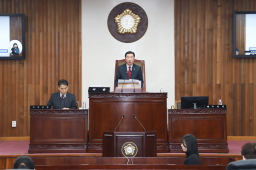 여주시의회는 5일부터 11일까지 7일간의 일정으로 제73회 임시회를 개회해 총 38건의 안건을 심의한다.