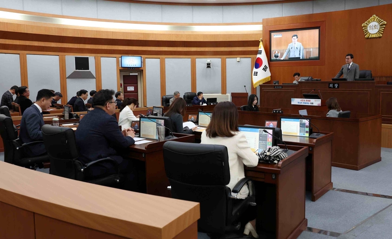 오산시의회가 임시회를 하고 있다.
