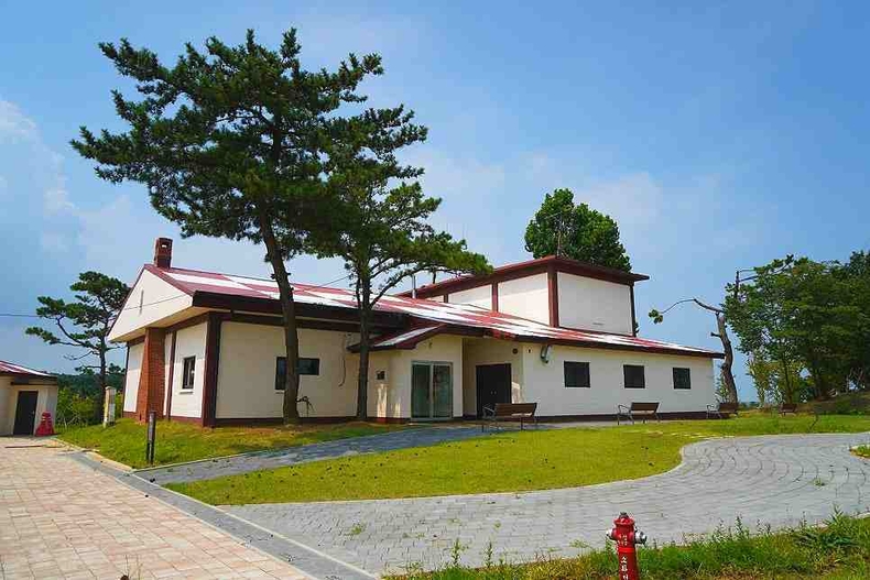 화성특례시는 카페, 체력단련실, 숙소 등 미군이 사용하던 일부 공간을 존치했다.