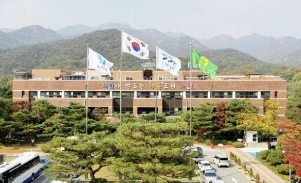 과천시청 전경