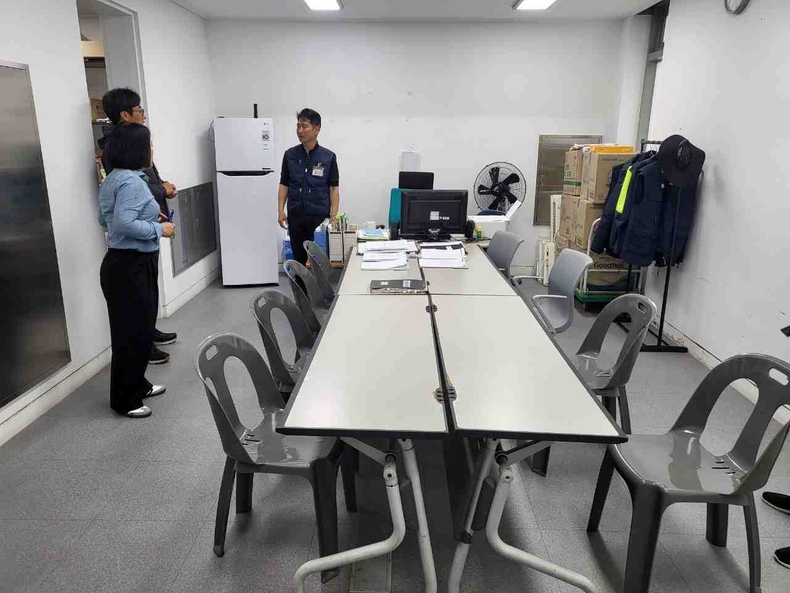 화성특례시는 공원 내 청소노동자 휴게시설에 대한 전수조사와 시설개선에 본격 착수했다.
