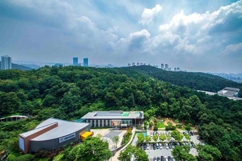 시립 반석산 에코스쿨 전경.