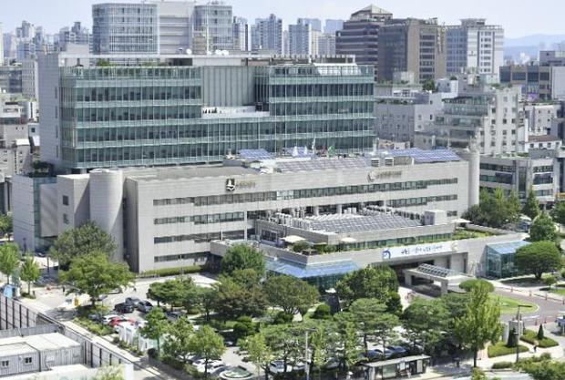 수원시청 전경
