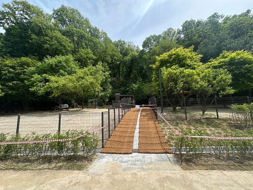 성남시가 분당구 낙생대 근린공원(백현동 523)에 반려견 놀이터를 조성해 오는 5월31일 문을 연다.