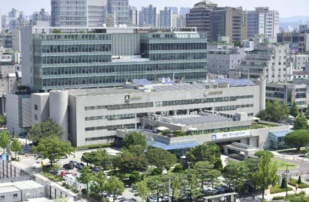 수원시청 전경