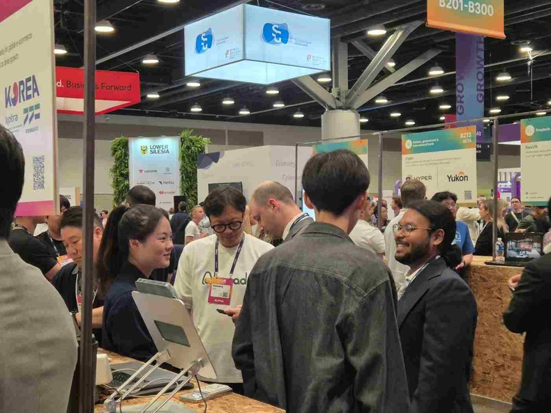 경기도가 북미 최대 기술 전시회 ‘웹써밋 밴쿠버(Web Summit Vancouver 2025)’ 연계 해외투자유치단을 파견해 투자유치에 나섰다.