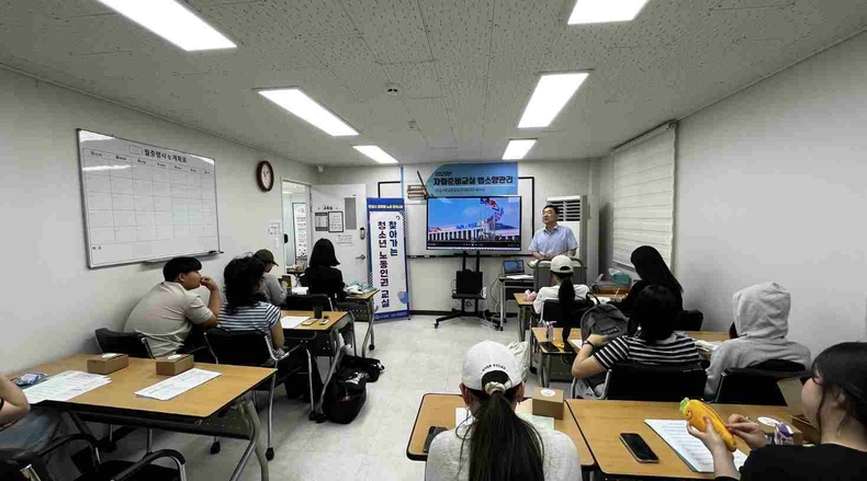 안성시가 안성시학교밖청소년지원센터에서 학교 밖 청소년을 대상으로 ‘2025년 찾아가는 청소년 노동인권 교실’을 운영했다.