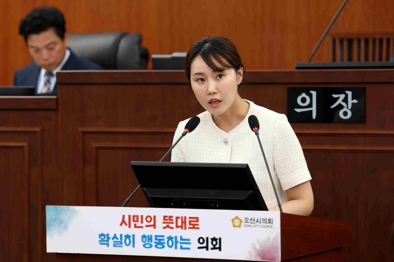조미선 오산시의회 의원이 13일 열린 제294회 정례회 제2차 본회의에서 7분발언을 통해 DS파워의 지역난방 요금 문제를 지적하며 오산시에 보다 적극적이고 단호한 대응을 촉구했다.