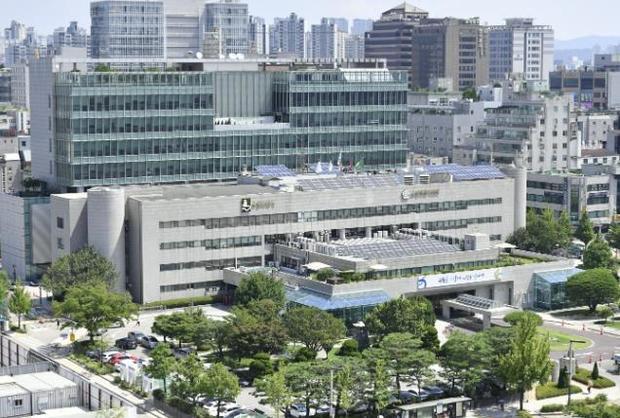 수원시청 전경