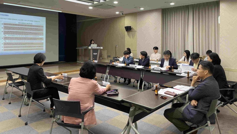 화성특례시가 시청 대회의실에서 ‘화성시 임팩트펀드 조성을 위한 연구용역 최종보고회’를 개최했다.