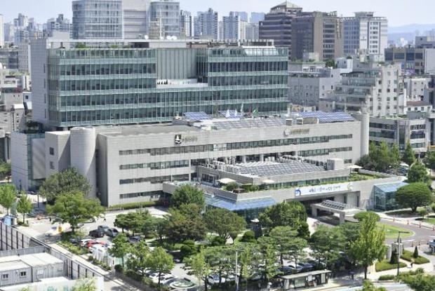 수원시청 전경