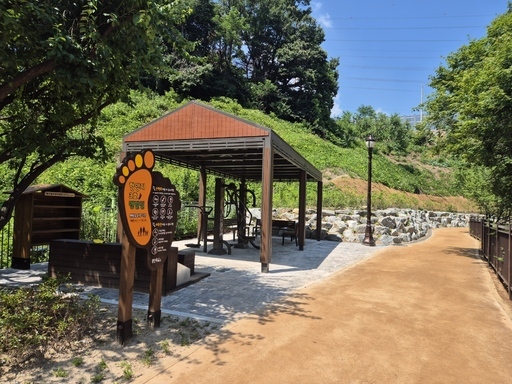 용인시가 기흥구 동백동 동백지구 함양지 3호 환경개선을 마쳤다.