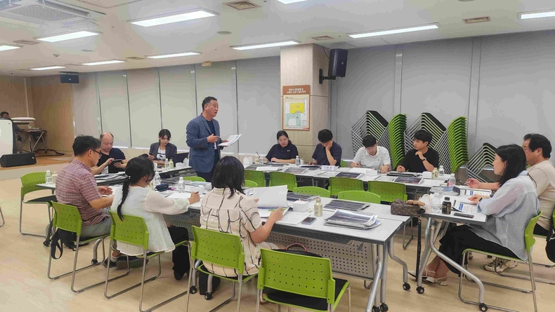 화성특례시가 20240 장기발전계획 시민참여단 워크숍을 진행하고 있다.