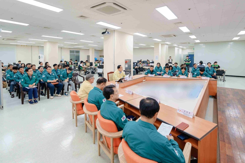 오산시가 18일 공무원 비상소집을 시작으로 나흘간 국가 위기관리 연습과 비상 대비태세 확립을 위한 ‘2025 을지연습’에 돌입했다.
