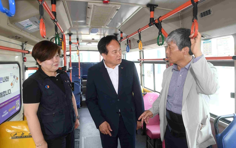 오산시가 최근 양산동, 지곶동 주민들의 생활권 이동 편의를 높이기 위한 버스 노선 변경 및 신설을 추진했다.