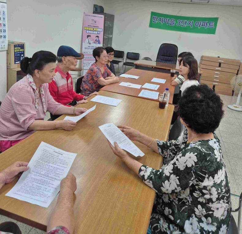 평택시가 구직자의 취업 기회를 확대하고 맞춤형 일자리 지원을 위해 ‘찾아가는 일자리 상담 서비스’를 운영하고 있다.