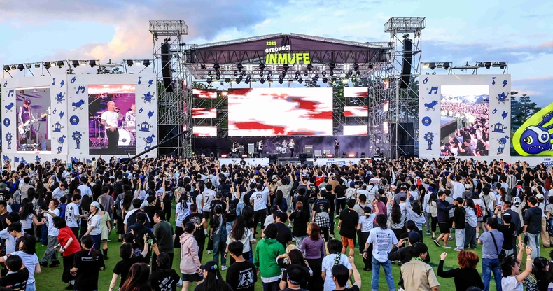 화성특례시 정조효공원이 음악과 열정으로 가득 찬 가운데 ‘경기인디뮤직페스티벌 2025’가 20일부터 21일까지 성황리에 개최됐다.