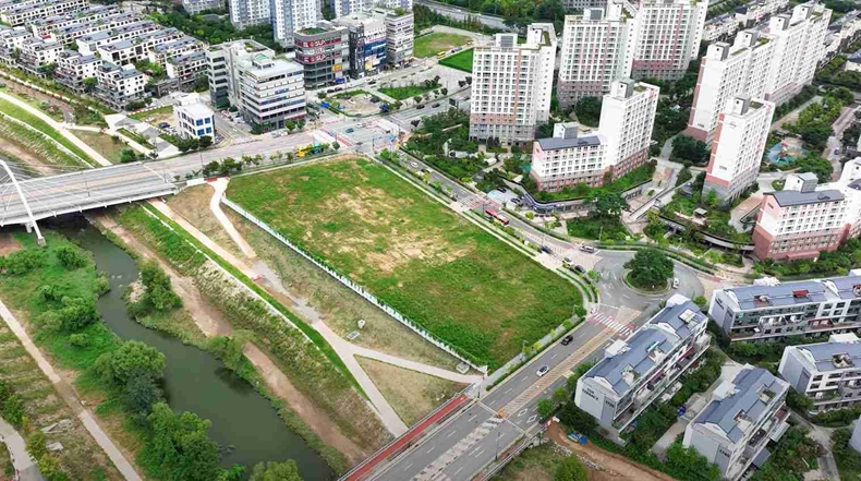 화성특례시 오산동 1010 일원 화성시립미술관 부지 항공사진.