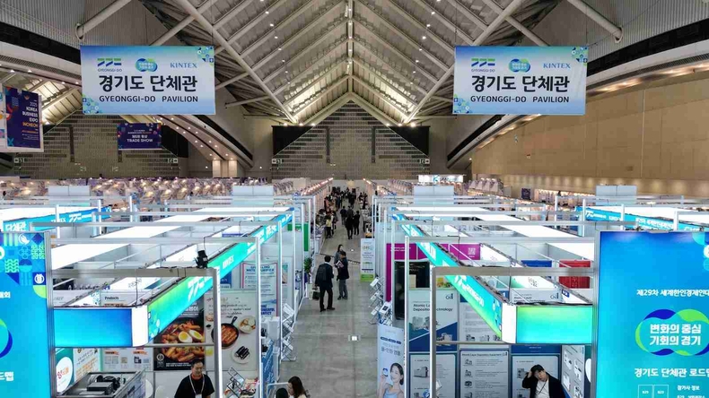 경기도가 인천 송도컨벤시아에서 열린 ‘제29차 세계한인경제인대회(이하 ‘한경대회’)’에 중소기업 53개 사를 파견해 총 4415만달러(약 629억원)의 수출 상담 성과를 거뒀다.